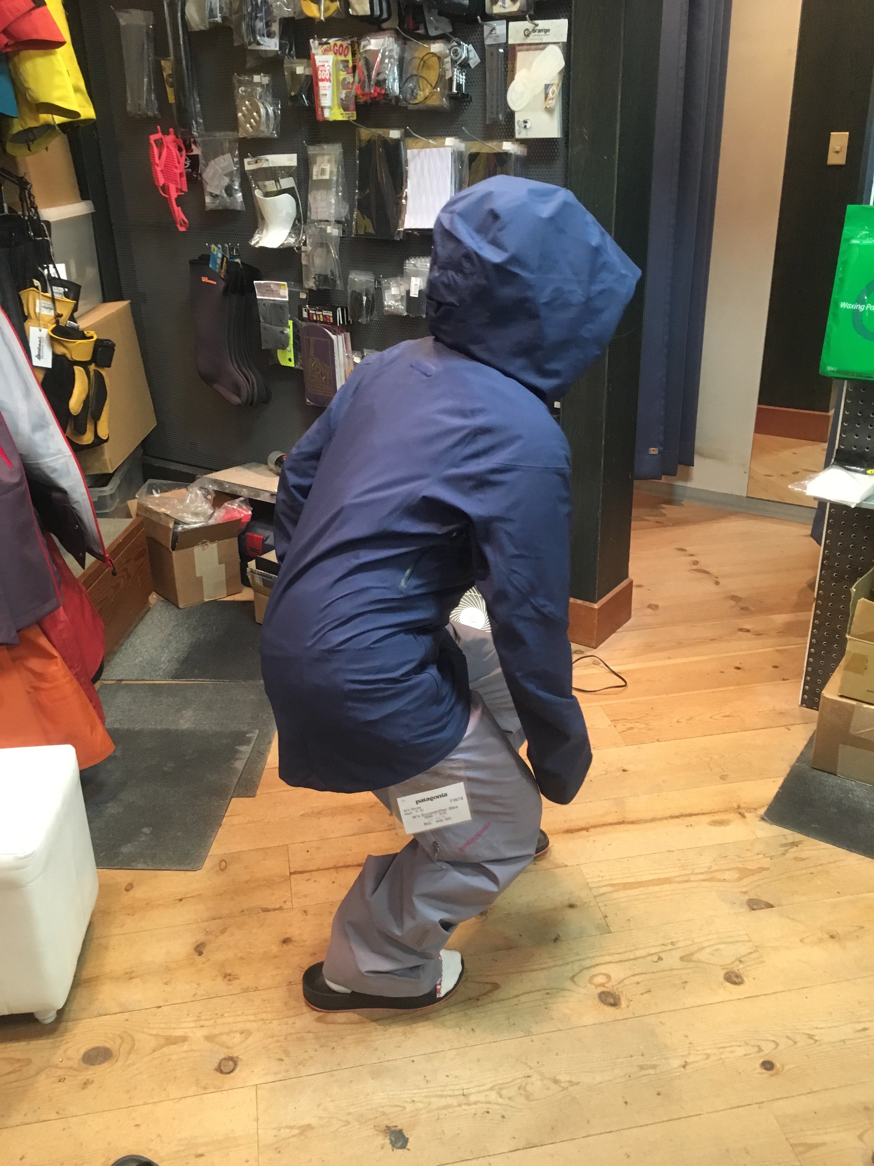 patagonia スノードリフタービブ スノーボード ビブパンツ ネイビー