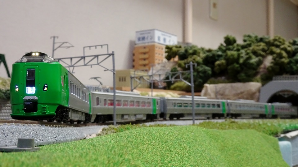 A0845 789系-0 特急「ライラック」が不具合修正で再発売♪ - ビスタ