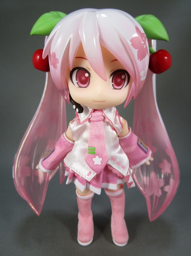 さくら企画2021 ドールレビュー ねんどろいどどーる 桜ミク - 金の