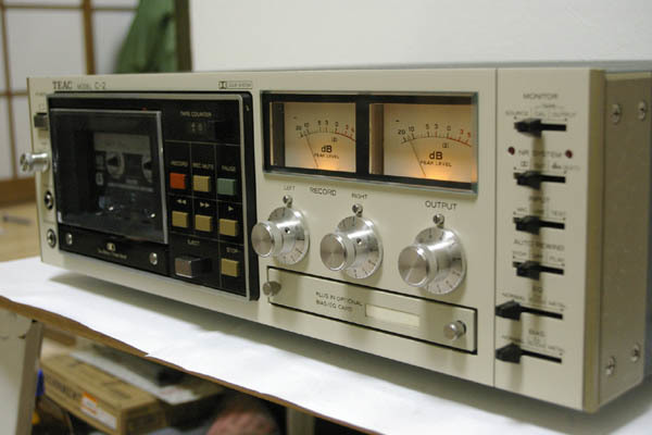 TEAC C-2 突然停止するジャンク・修理清掃の記録 - CT5002 dellbee's blog