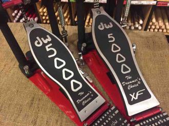 DW5000キックペダルの新バージョン、シングルチェーンの[5000AH