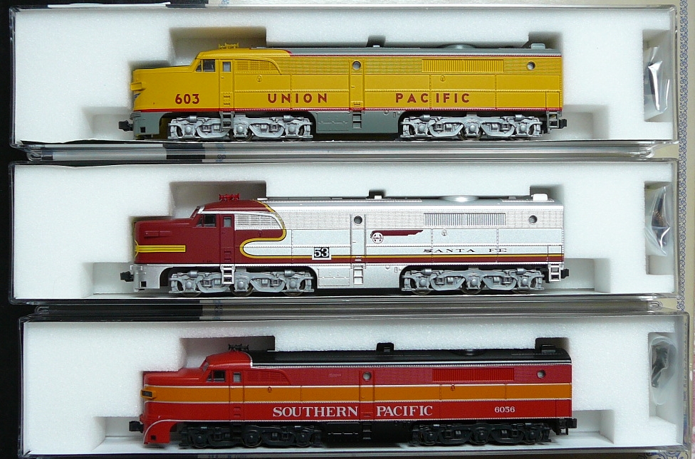 Alco PA型 旅客用ディーゼル機関車 （KATO) - DB103のKleines