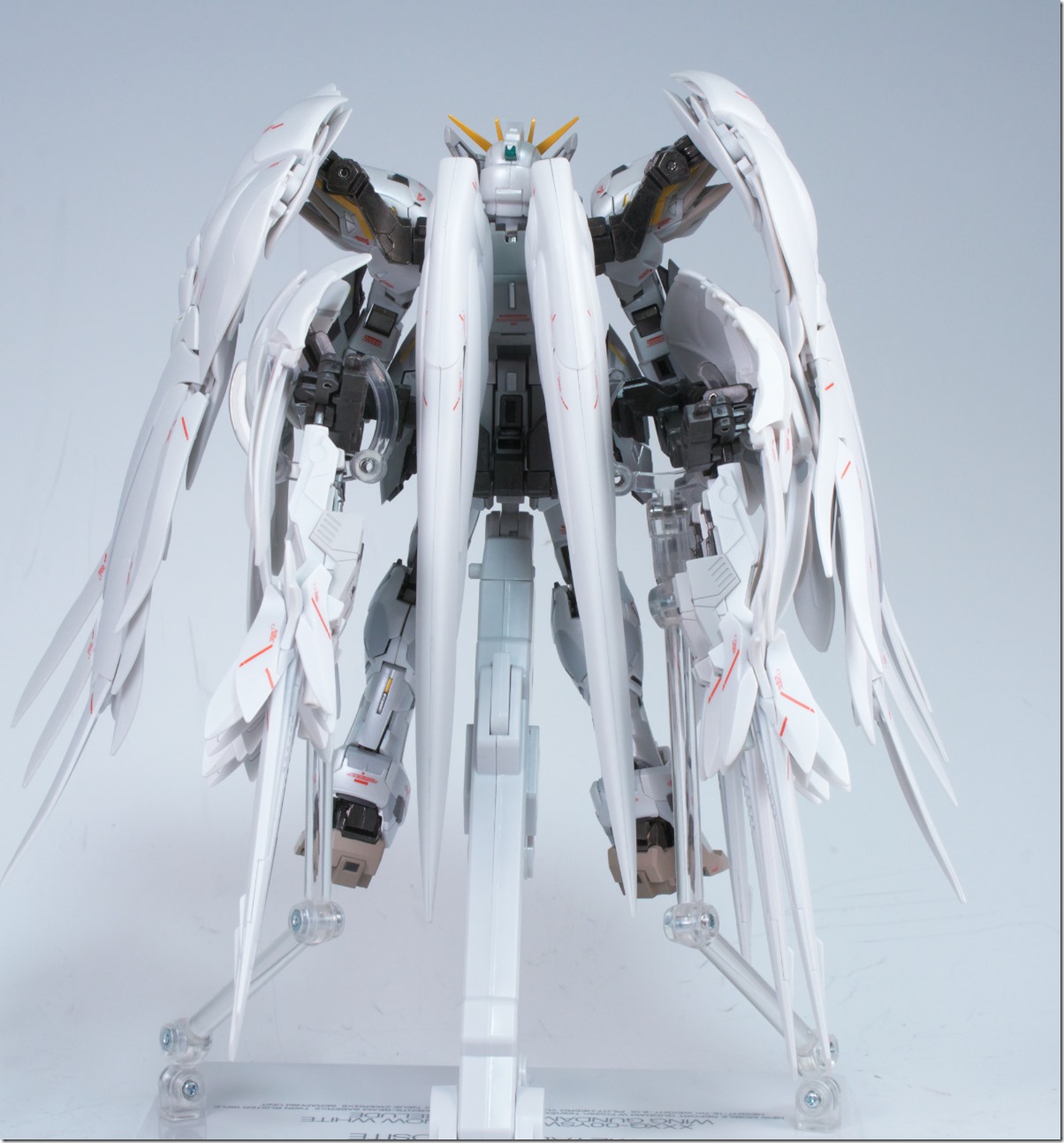 GUNDAM FIX FIGURATION METAL COMPOSITE ウイングガンダムスノー