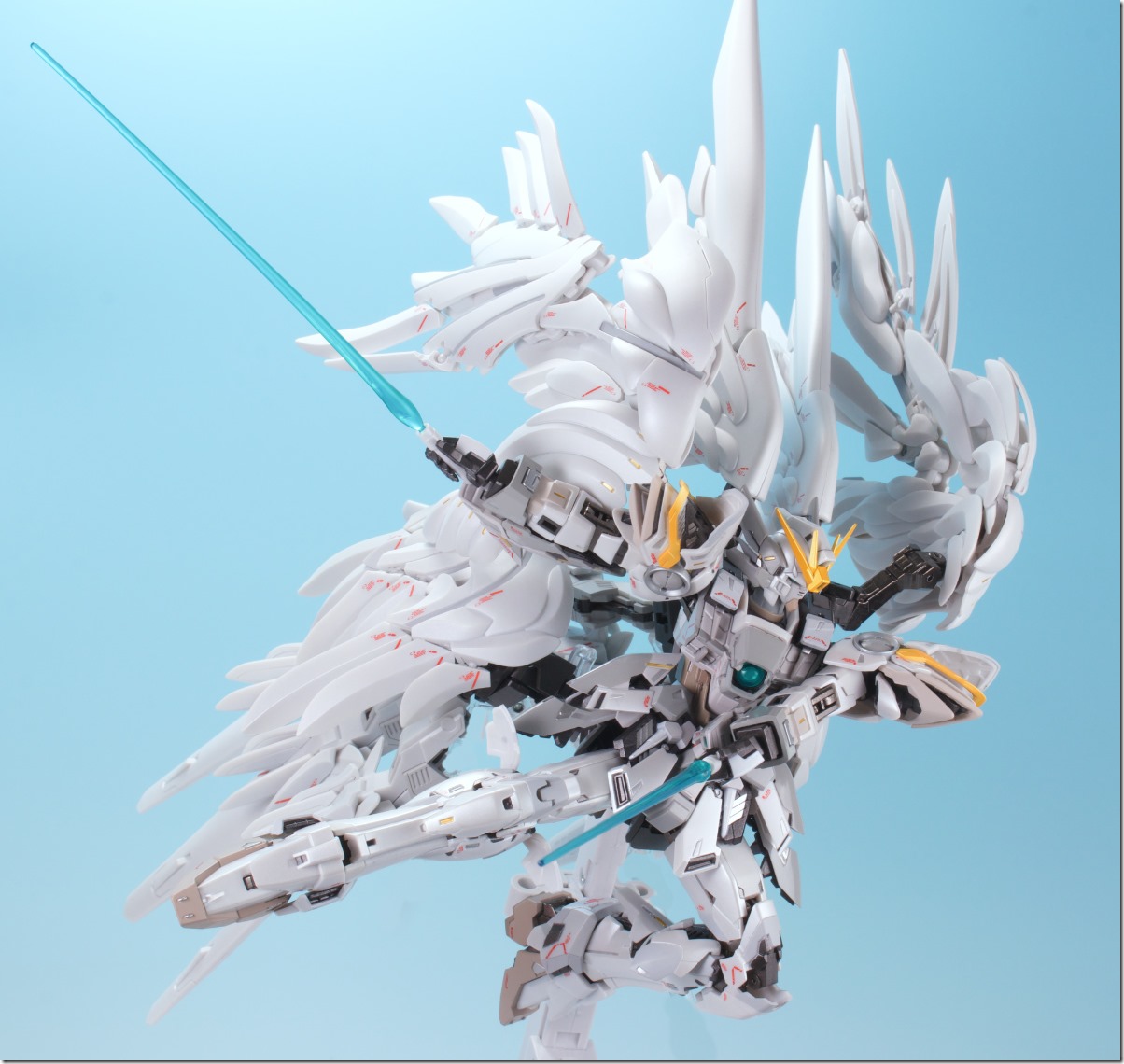 GUNDAM FIX FIGURATION METAL COMPOSITE ウイングガンダムスノー