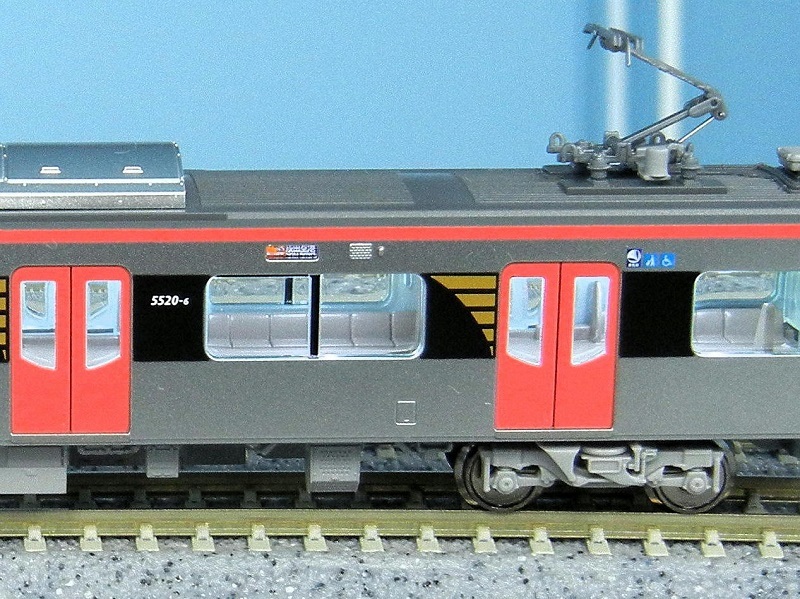 ポポンデッタ製都営浅草線5500形を購入してGM製京成3700形と一緒にマイ