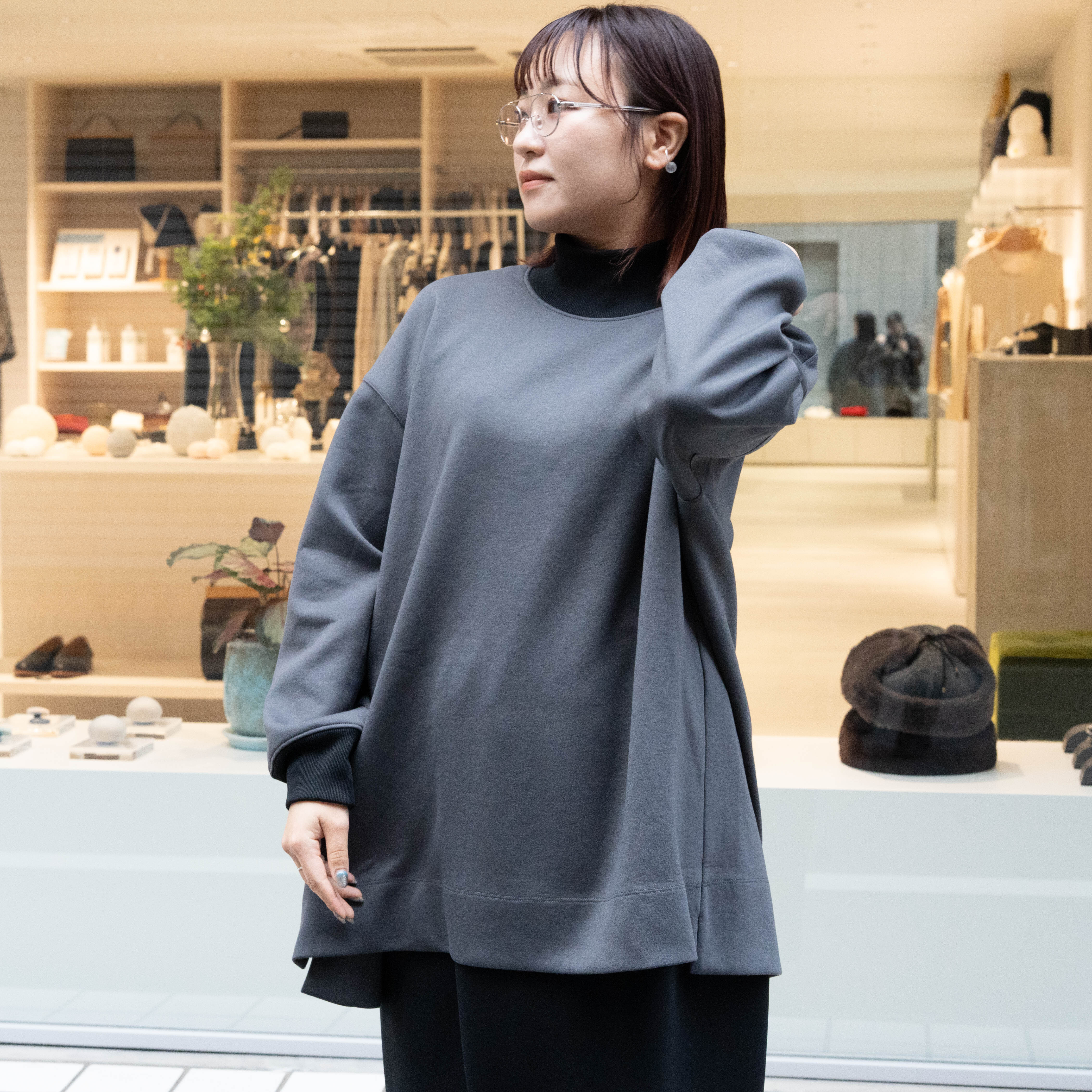 レディース】NO CONTROL AIR / タートルネックプルオーバー ご紹介