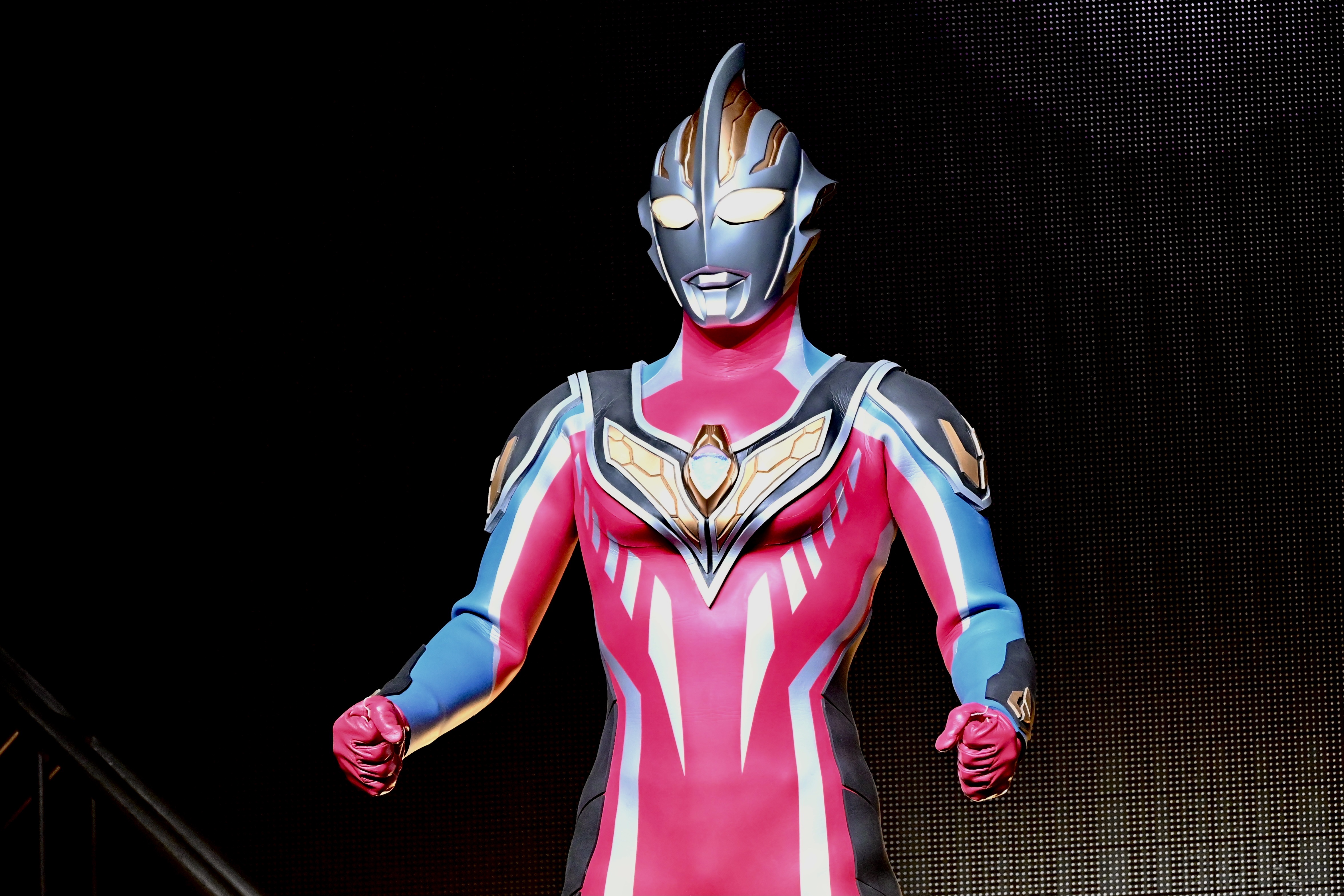 ウルサマ 2023』ステージにウルトラマンガイア新フォーム