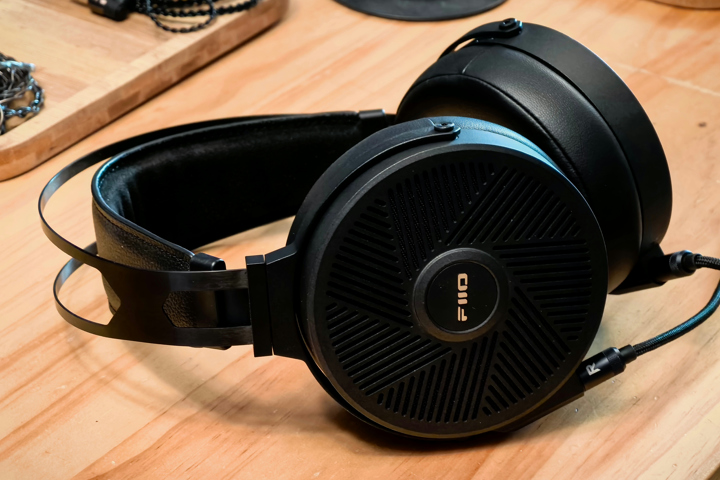 FIIO FT5』レビューチェック ～第2作目で上位モデルとなる90mm平面磁界