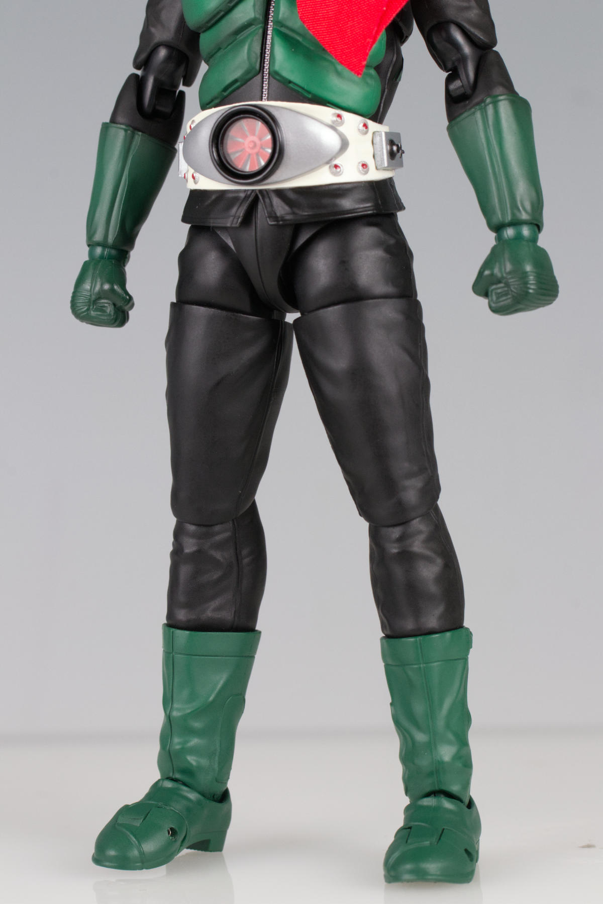 S.H.Figuarts（真骨彫製法）仮面ライダー1号（桜島Ver.） 栄光の昭和