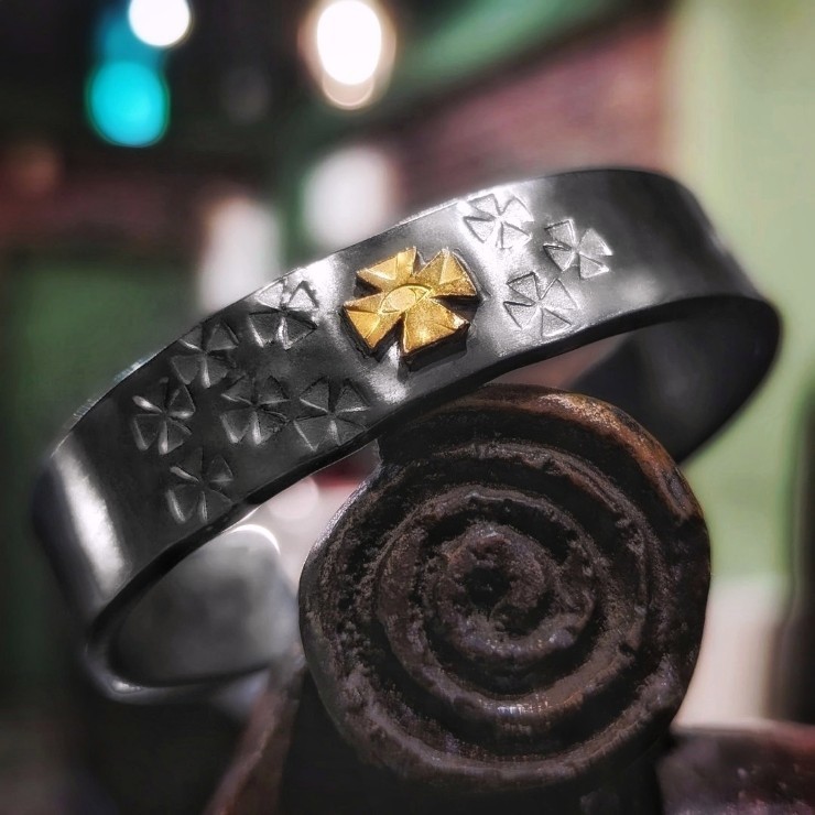 ソワレオー soireeo K10 バングル Nissy 西島隆弘 AAA AAA - Nissy