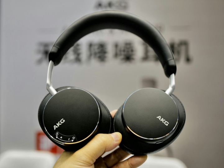AKG N9 Hybrid』レビューチェック ～LC3Plus対応のUSB-Cドングルによる