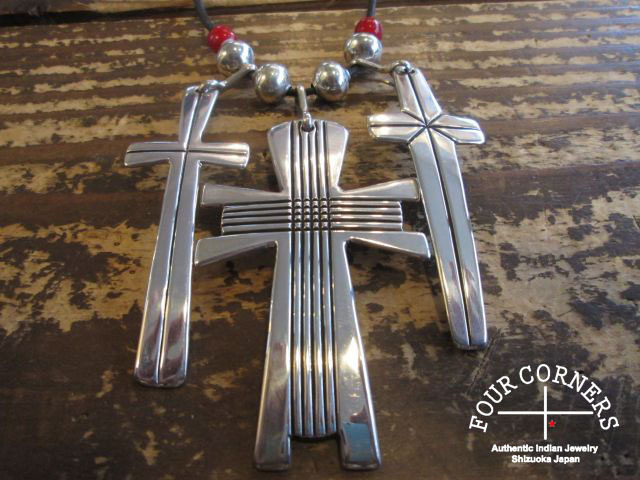 ネックレス ペンダントトップ - FOUR CORNERS インディアンジュエリー