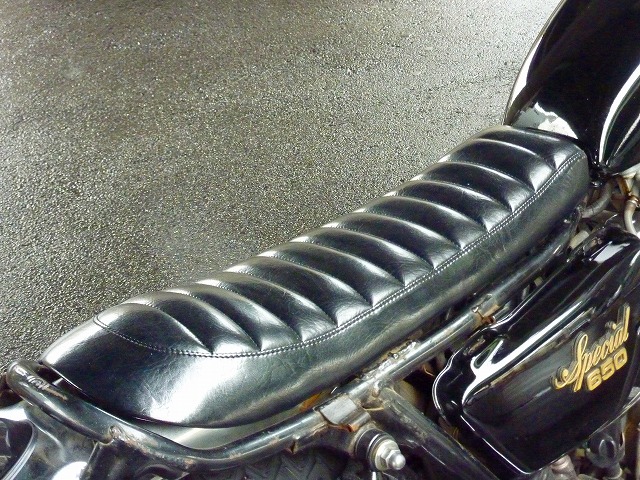 XS650用パーツ第2弾 シート | AN-BU CUSTOM MOTORS