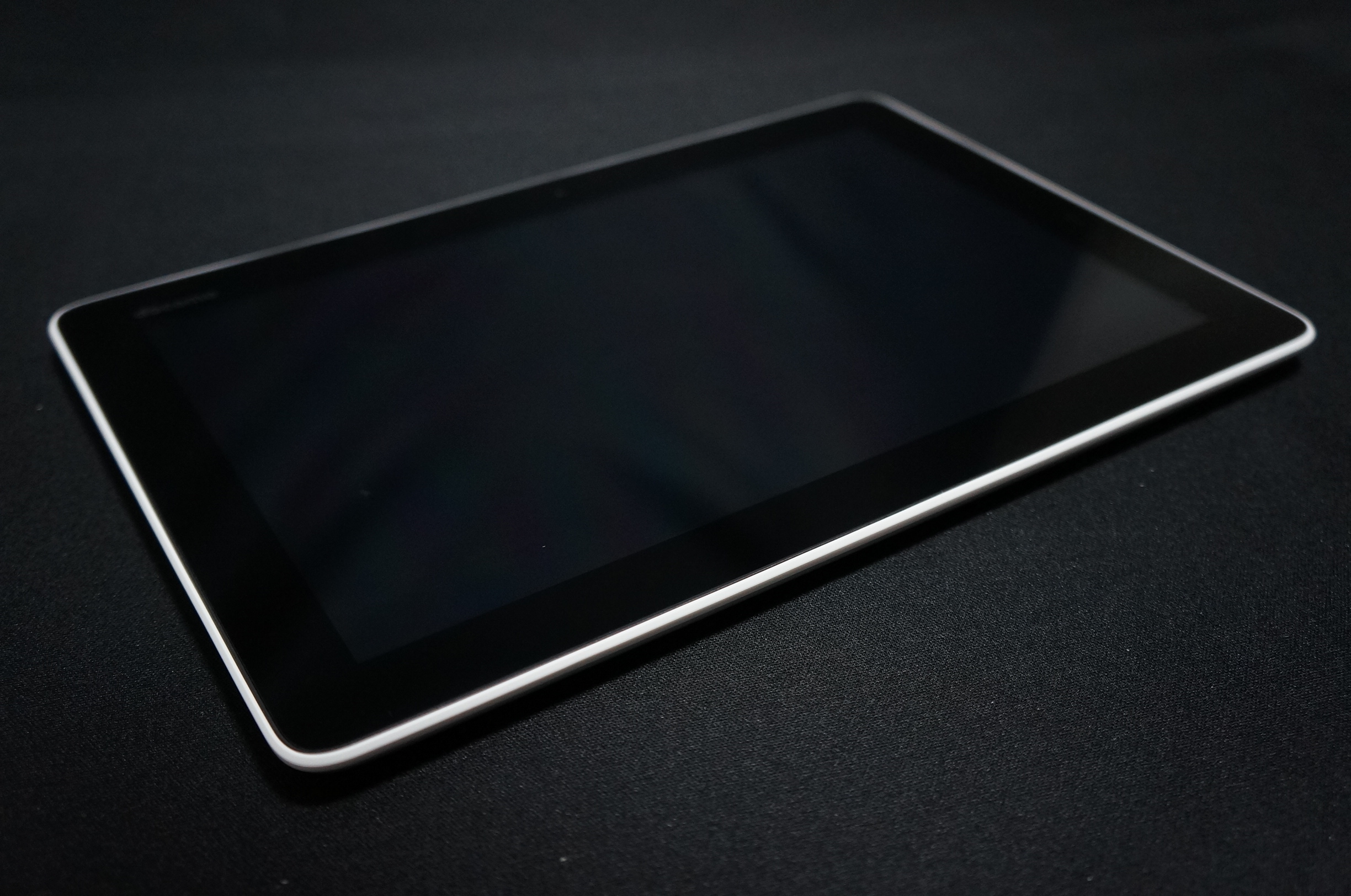 1万円以下で手に入る10.1インチのAndroidタブレットdtab01を買ってみた