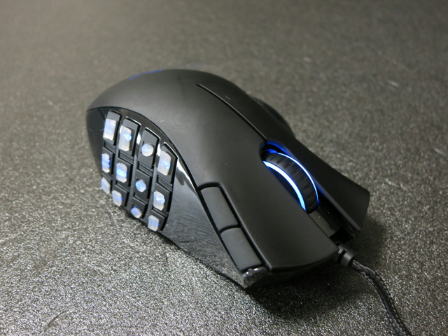多ボタンマウスを左手用/右手用デバイスとして使う考え（Razer Naga