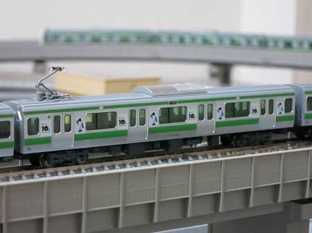 JR東日本 E231系500番台 山手線 Suica 10周年記念「ペンギントレイン
