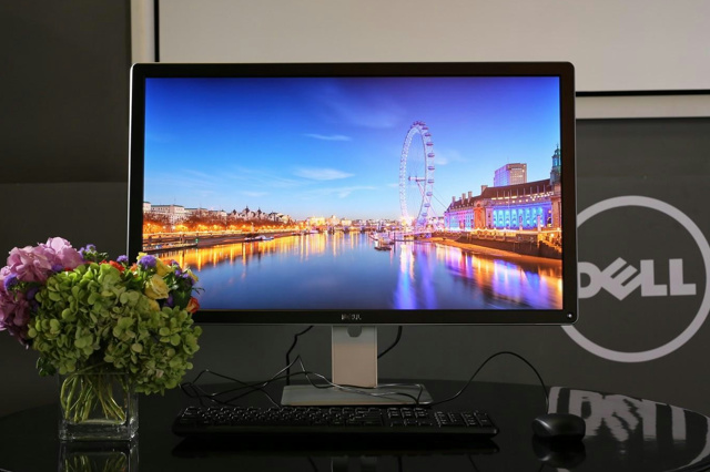 DELL、31.5インチ/4K仕様のプロフェッショナル向け液晶モニター