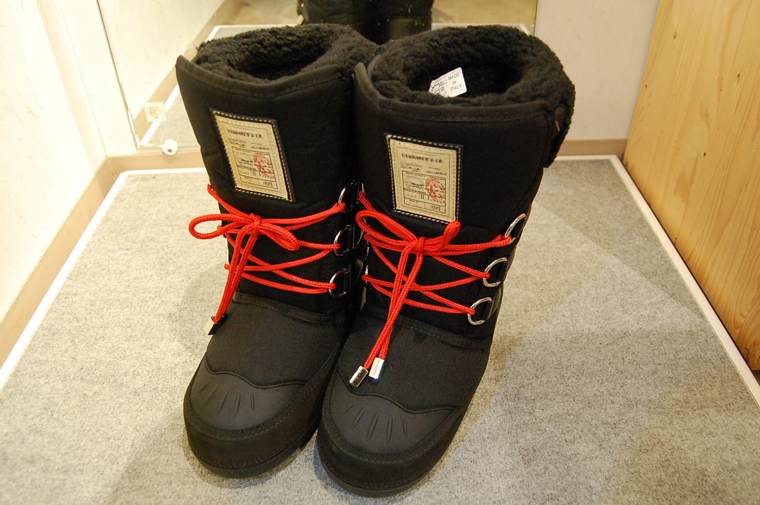 DSQUARED2 スノーブーツ入荷です。 - Atseis（アットシーズ） Staff Blog