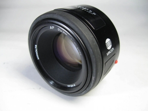MINOLTA AF 50mm F1.7 New 安くて小粒だがピリリと辛いレンズ