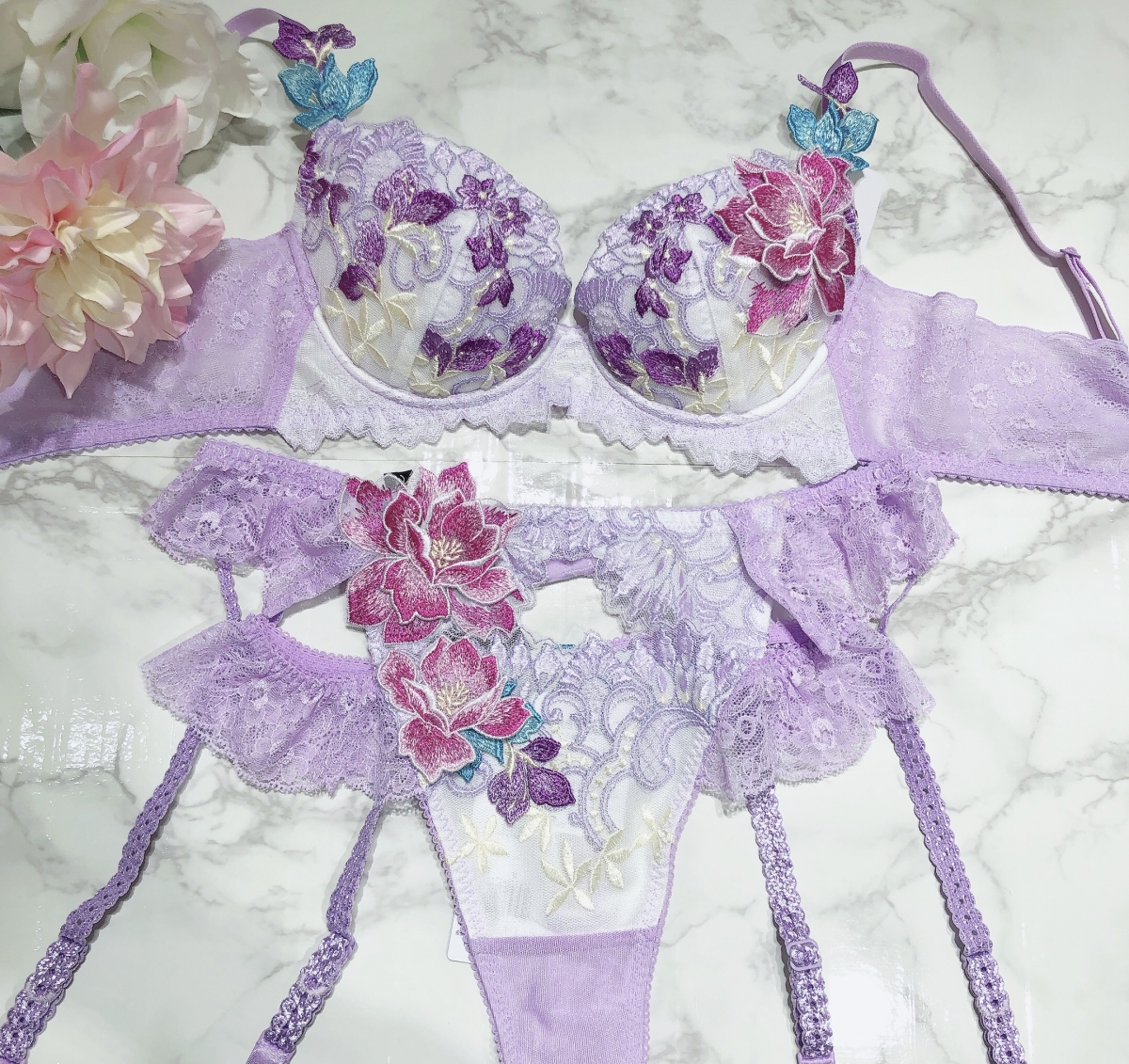 サルート【43グループ】Rich Veil Braのご紹介☆ミ | Salute by WACOAL