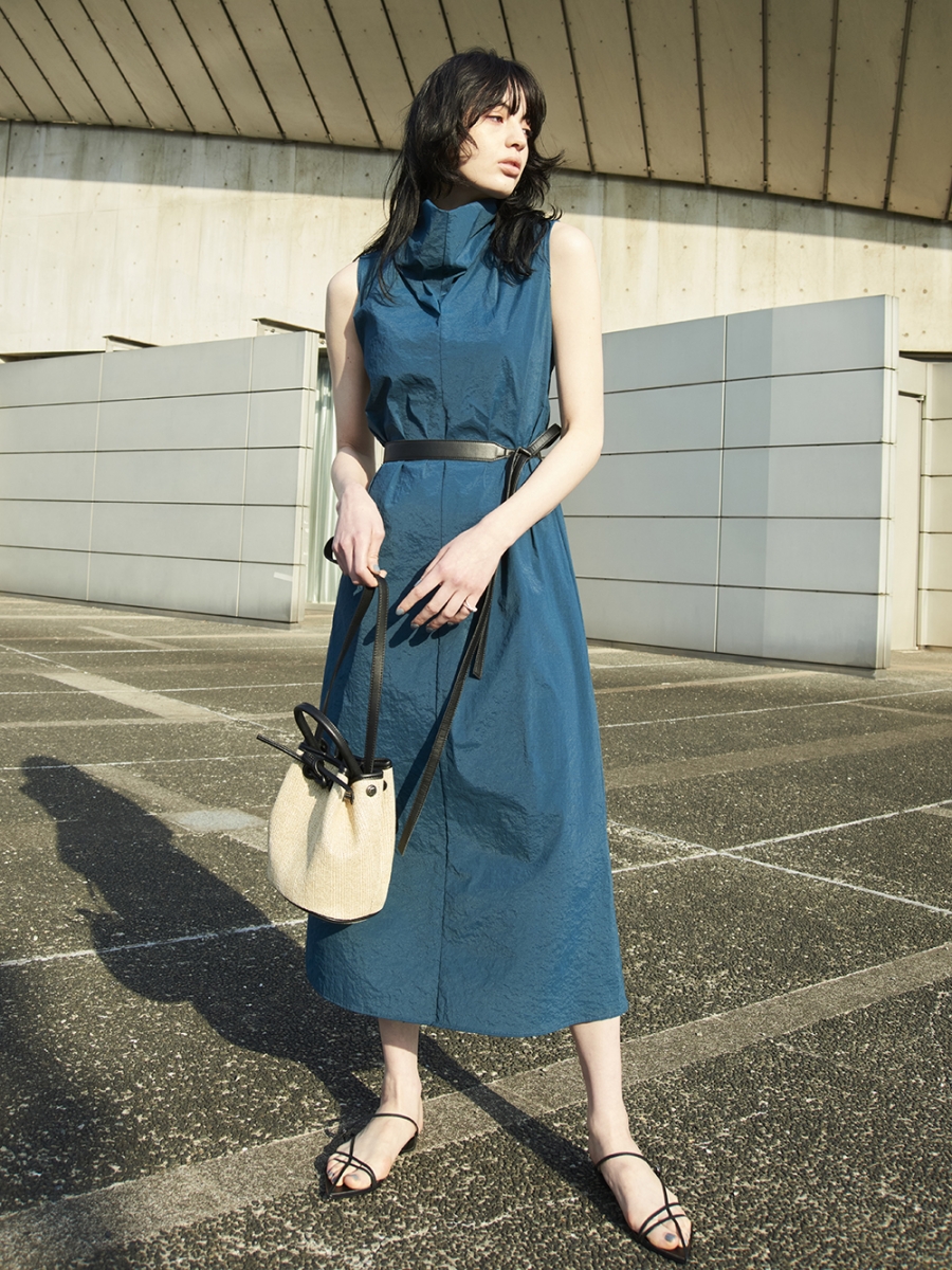 新作！ハイネックシアーロングワンピース | FRAY I.D | ショップブログ