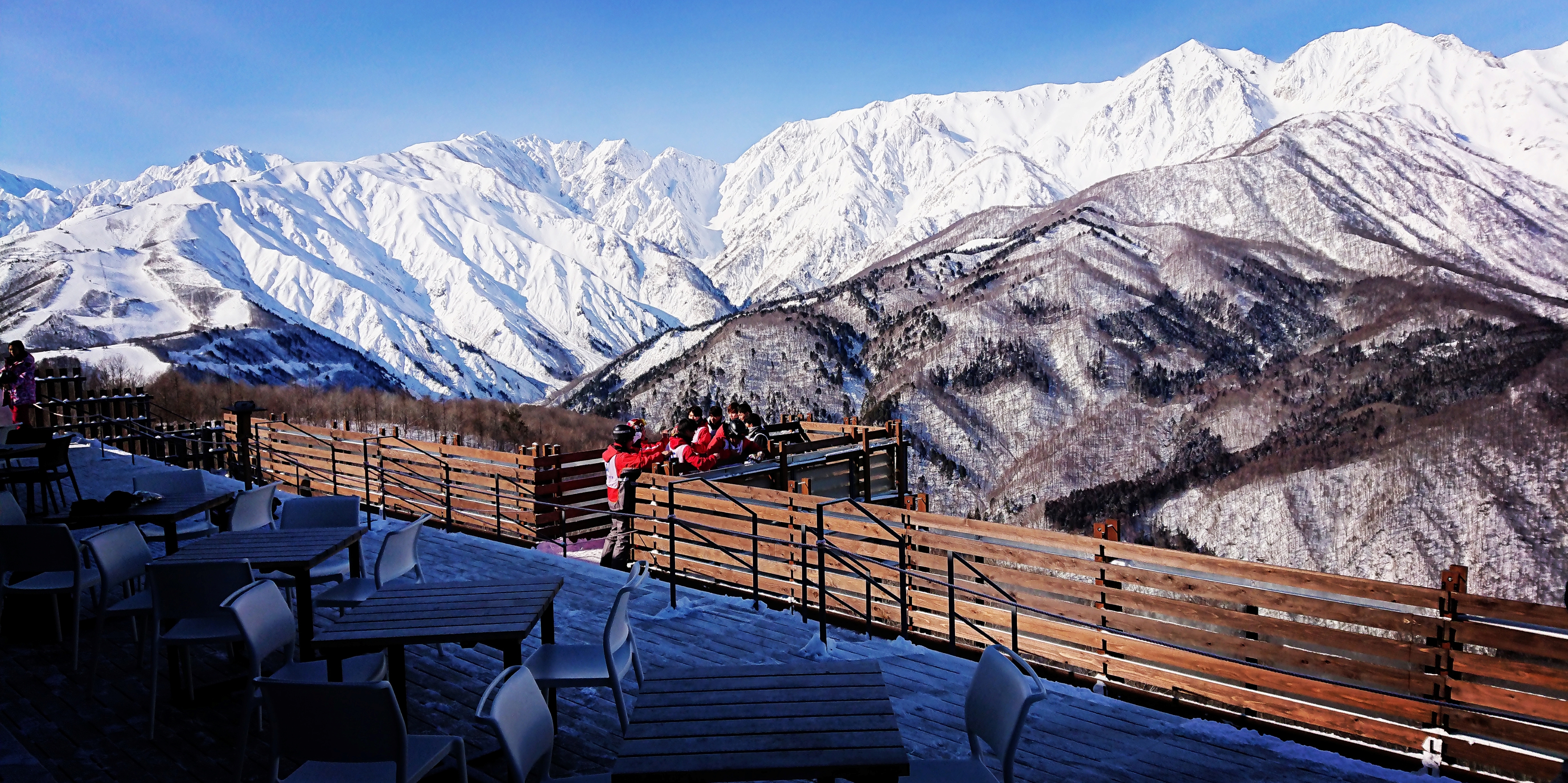 爺ヶ岳～鹿島槍ヶ岳、稜線の紅葉が見頃を迎えています。 | 北アルプス