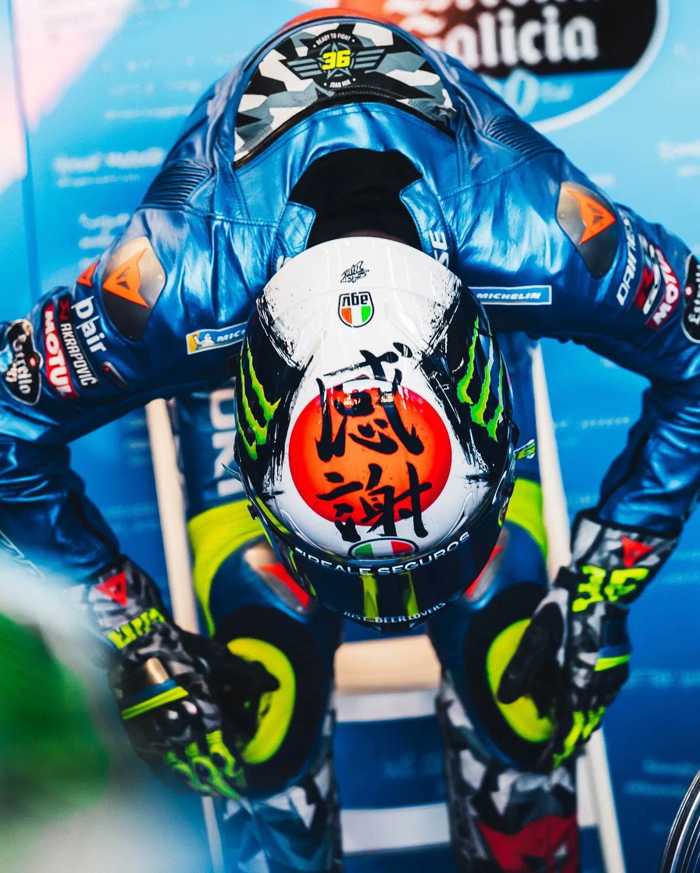 MotoGPライダーも使用する究極のレーシングスーツ