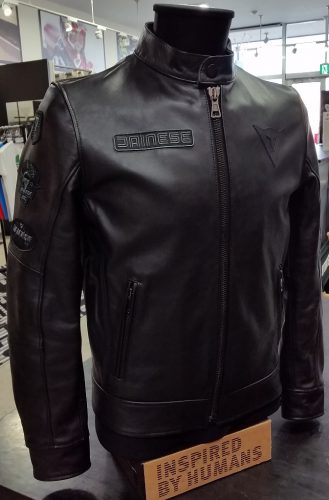 周年記念の特別モデルのレザージャケット、秋にいかがですか??