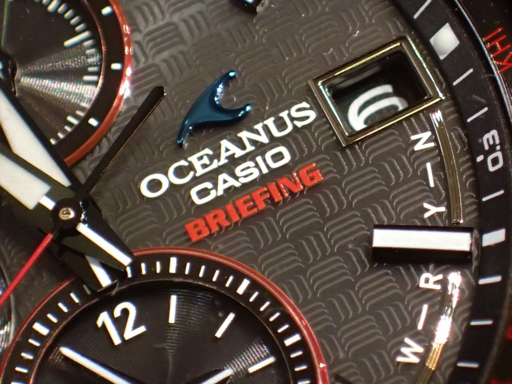 7月6日発売 『ブリーフィング×オシアナス』コラボモデル。旅をテーマに