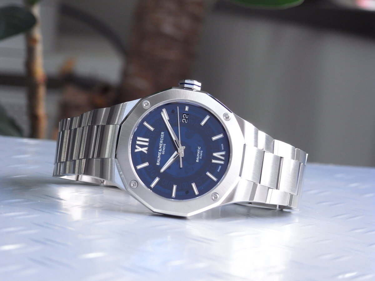 洗練されたエレガンス：ボーム＆メルシエのリビエラ ボーマティック の