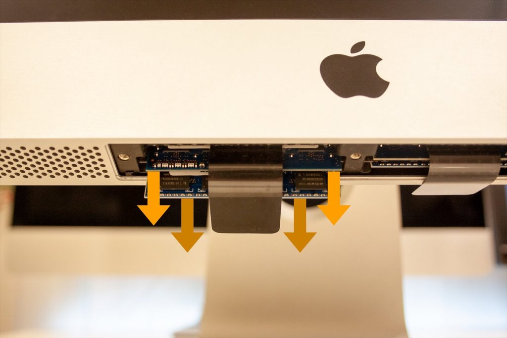 iMac (27-inch, Mid 2011)のメモリ増設、交換手順 – あの角を曲がれば