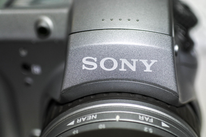 デジタルカメラ黎明期の遺産（その2）：SONY DSC-D700 を使ってみる