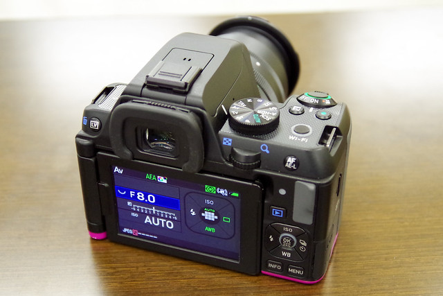 史上最小の防塵防滴一眼レフPENTAX K-S2をじっくり体験する – 酔人日月抄