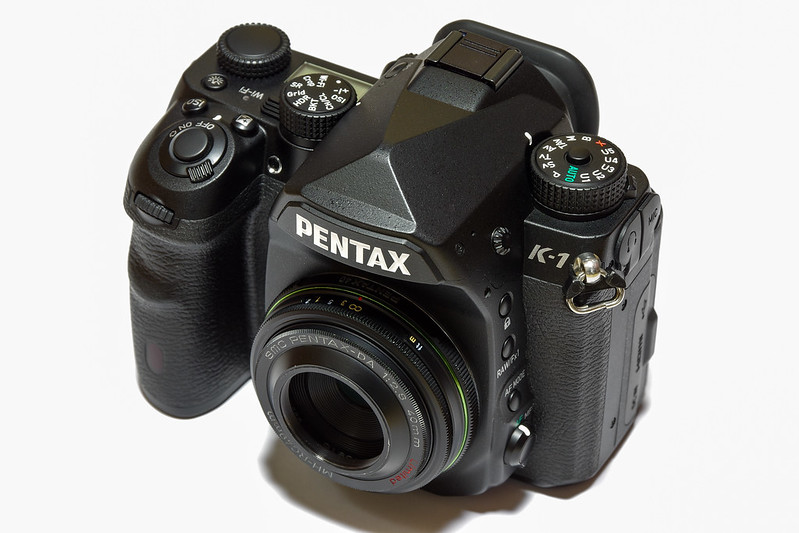 PENTAX K-1のボディキャップ代わりになるDA40mmF2.8 Limitedを手に入れ
