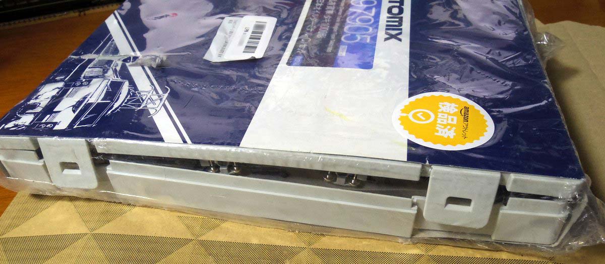 Amazonアウトレットから殺意に満ちた「非常に良い」鉄道模型が届いた