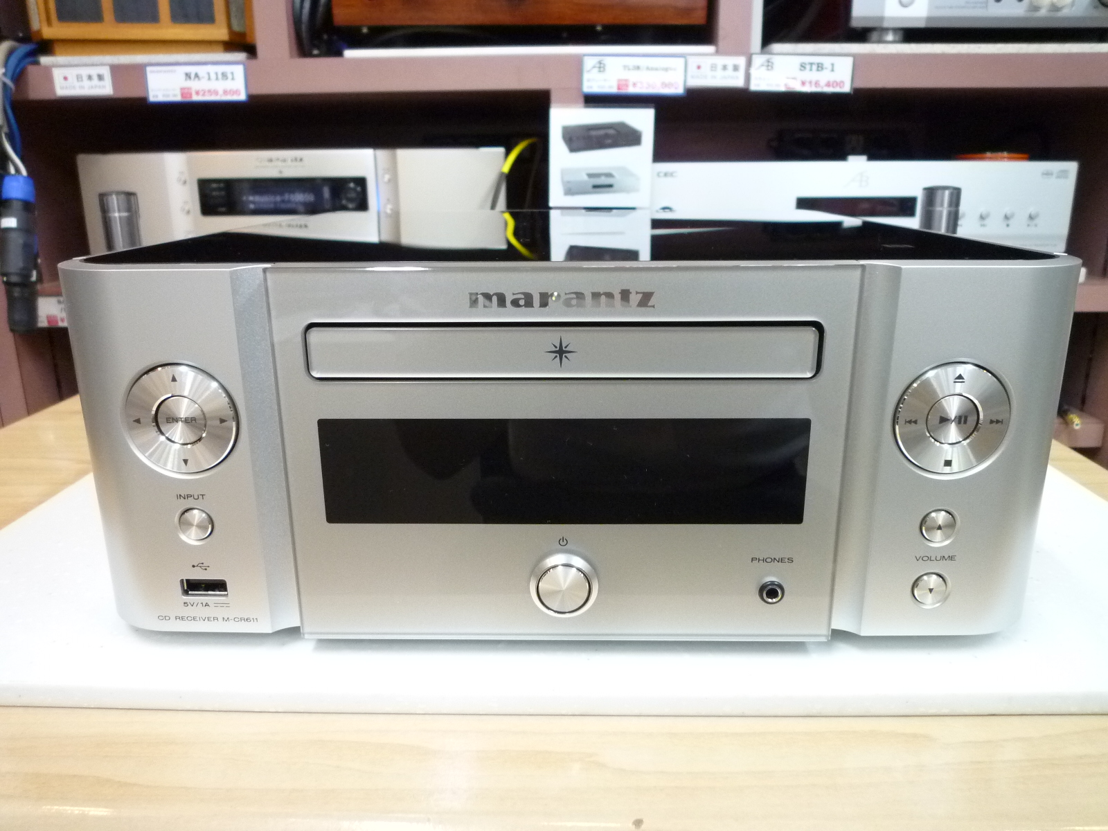 Marantzの新型CDレシーバー「M-CR611」を展示しました！オーディオ逸品