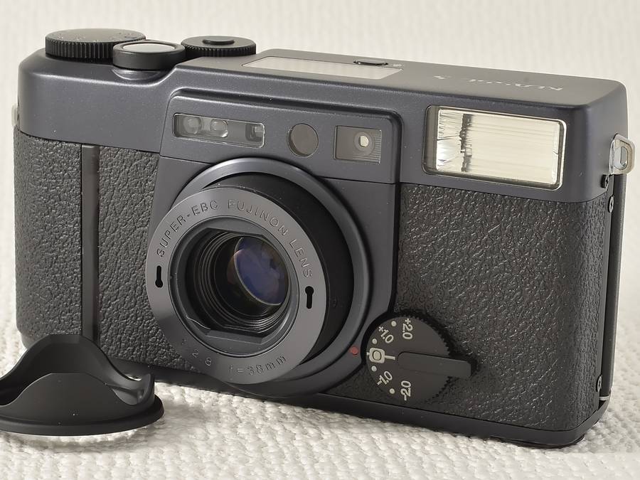 旅×フィルムカメラ第8弾] カメラ女子にオススメ！FUJIFILM KLASSE
