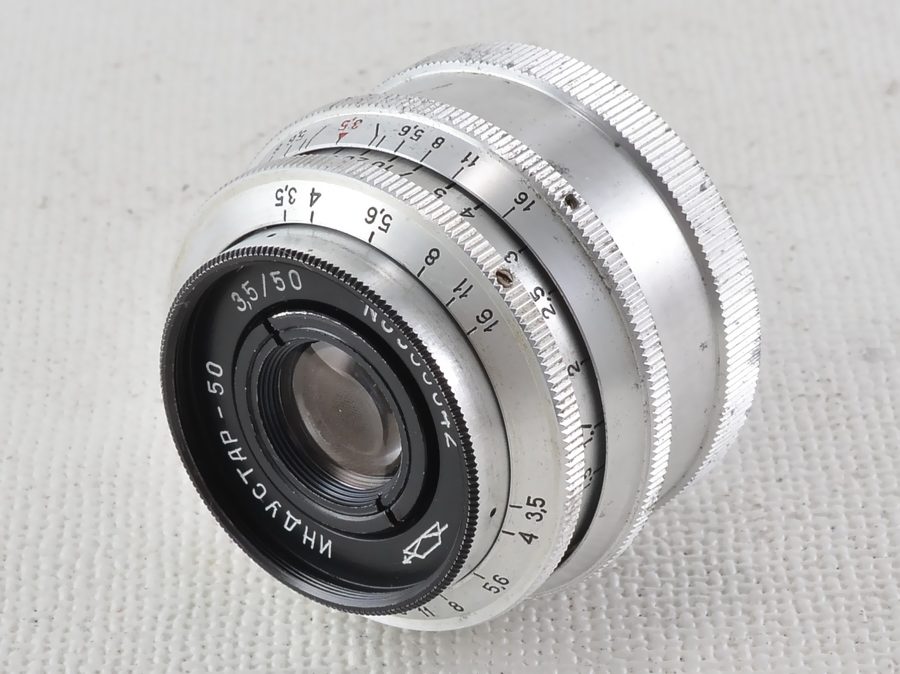 オールドレンズ探訪記] Industar-22(インダスター) 50mm F3.5を使って