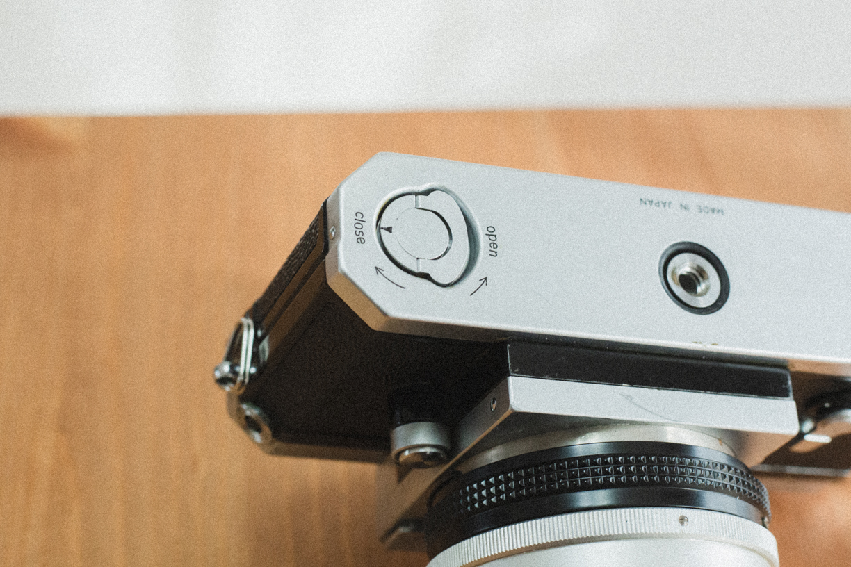 Nikon Fは本格派に最適！カメラ女子必見の名機サンライズカメラ公式