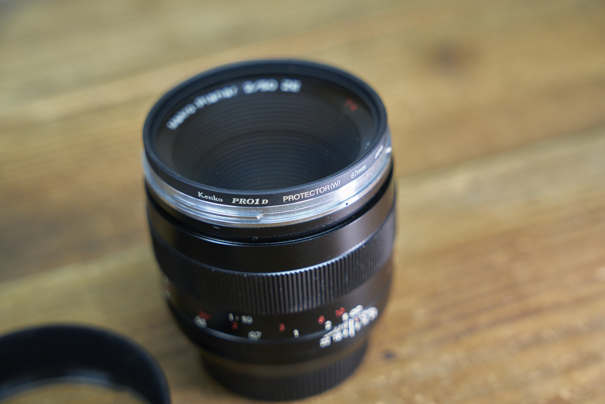 Carl Zeiss Makro Planar T* 50mm F2 ZE と Sony α7Rii その1 – リフLOG