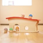 おはなし組木「おおきなかぶ」 でこぼこ工房／日本 - 木のおもちゃ