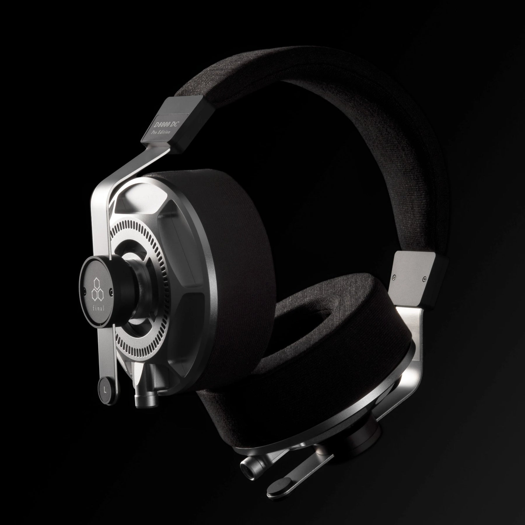 Final D8000 Pro DC Open-Back Planar Magnetic Headphones | Bloom Audio