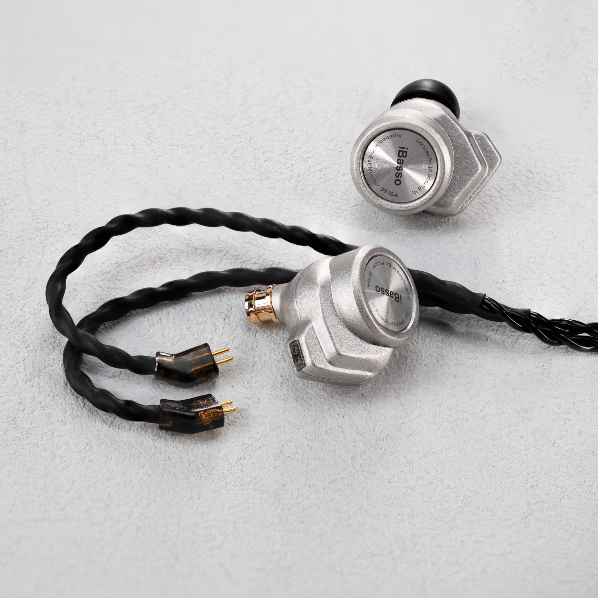 iBasso 3T-154 Single Dynamic Driver Universal IEMs | Bloom Audio