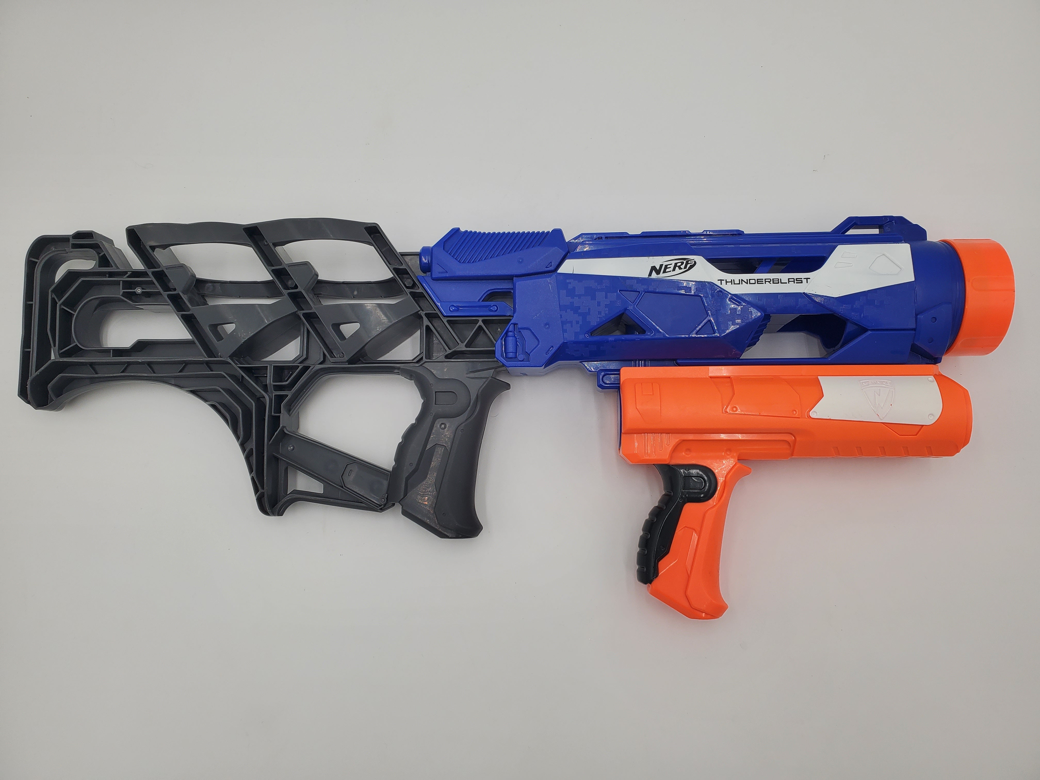 Nerf N-Strike Thunderblast – Blaster Guy