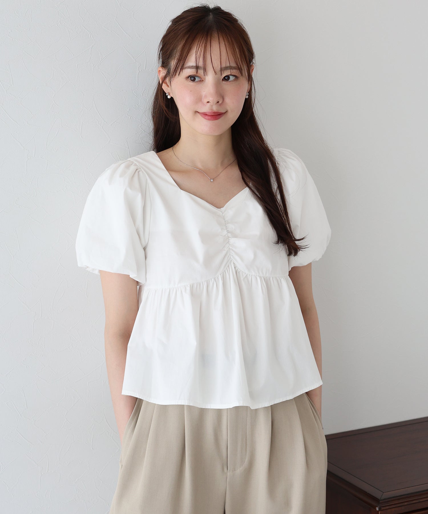 ペプラムパフスリーブブラウス【ネコポス】 – BLUE ONLINE