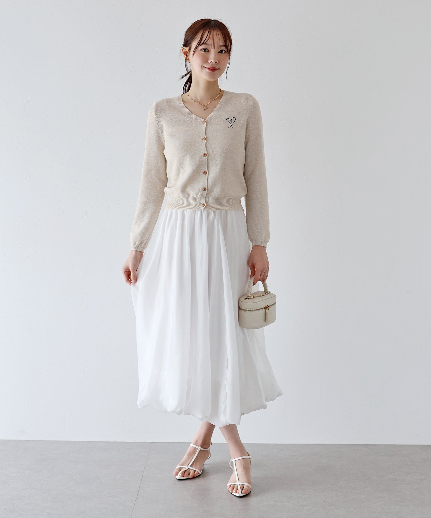 SALE】ハート刺繍カーディガン – BLUE ONLINE