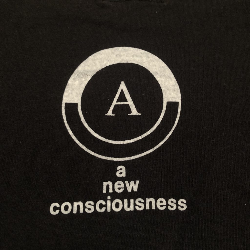 anarchic adjustmentについて - blue room