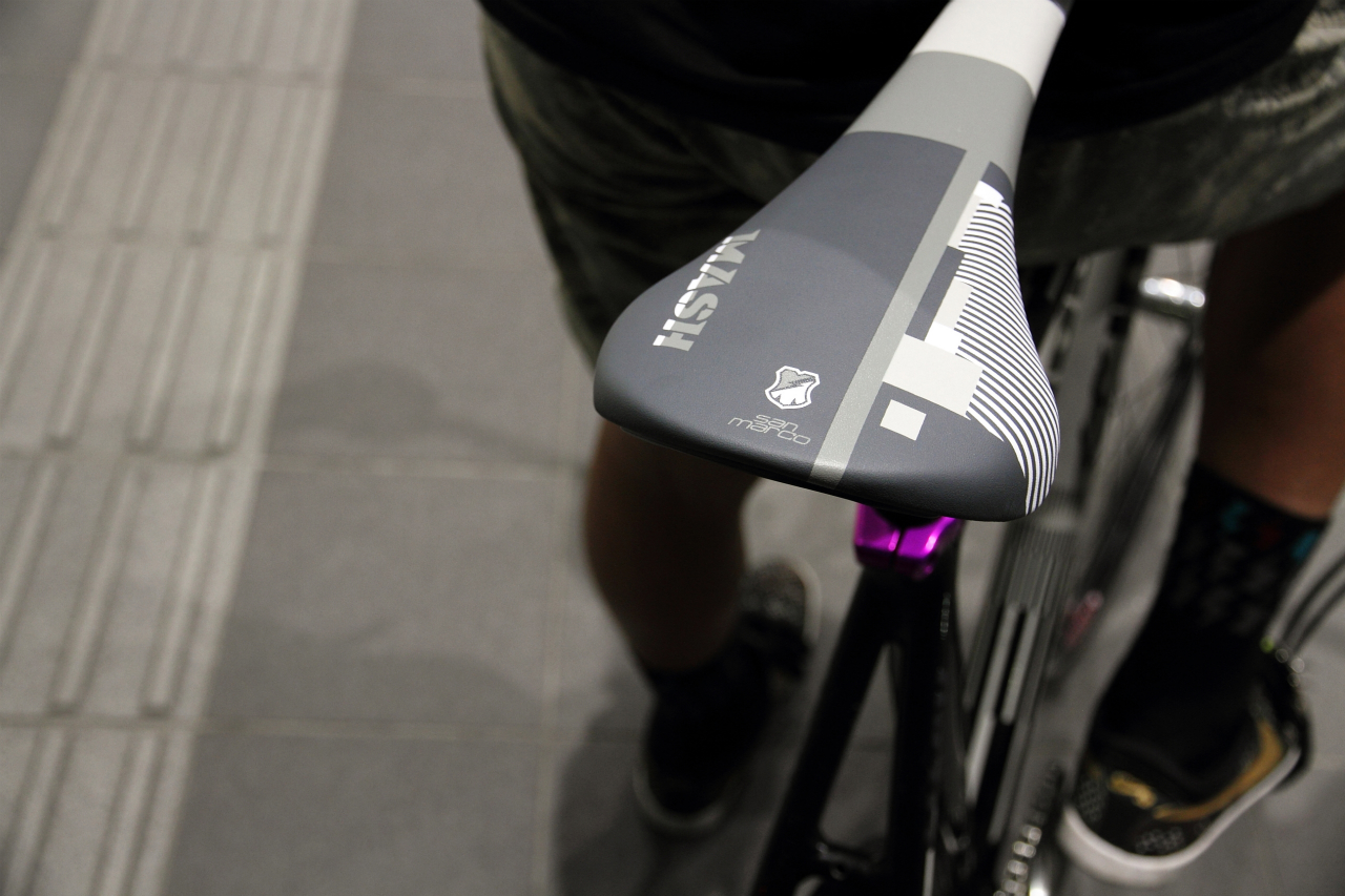 MASH × SELLE SAN MARCO - BLUE LUG BLOG | 自転車店 ブルーラグ