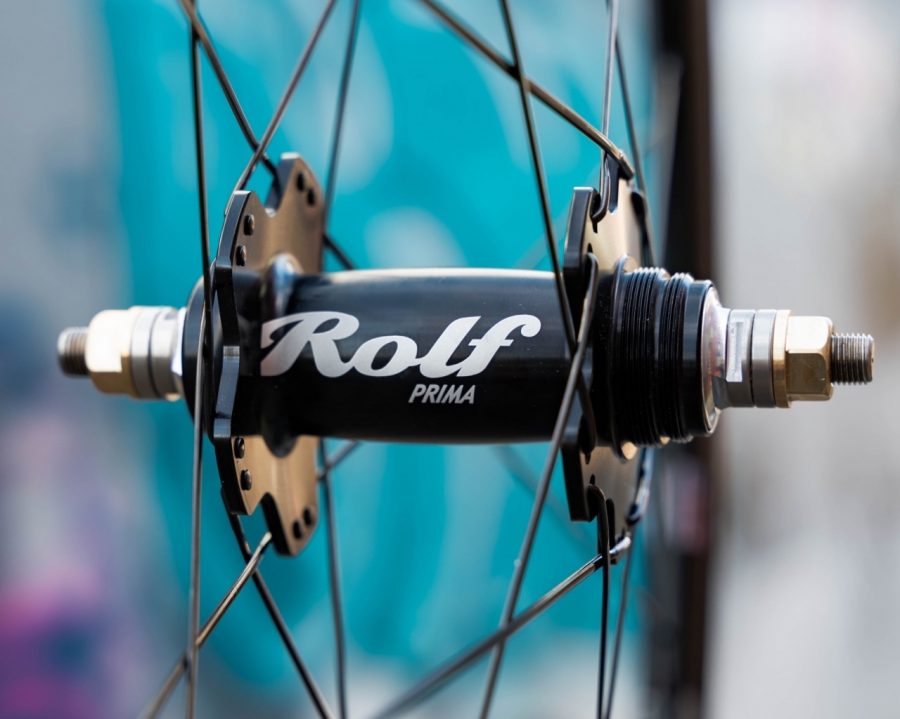 Rolf Primaは特別な手組ホイール＆クリテリウムレースに出るぞ