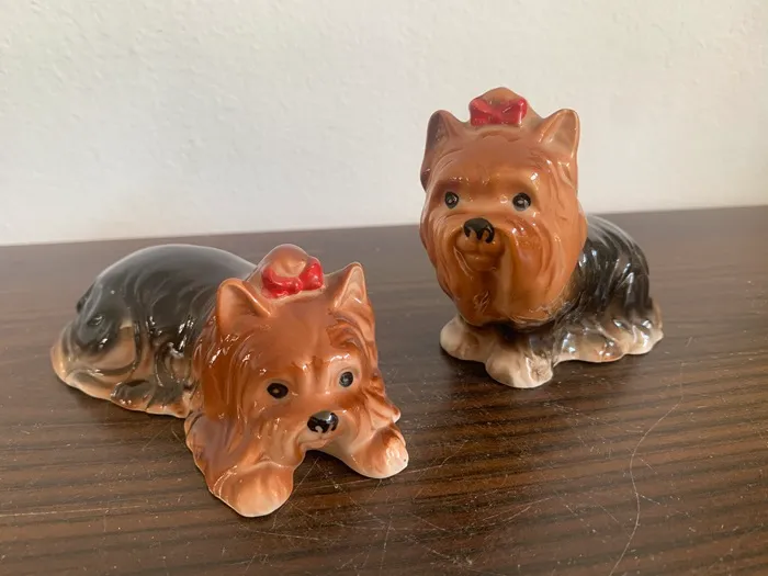 ベルギー 70s 陶器 ヨークシャーテリア 犬 置物 ヴィンテージ | Blue